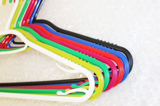 Multi Color Range Hangers